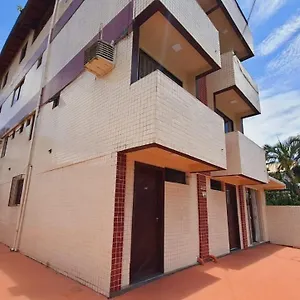 https://residencial-lacombe-canasvieiras.santa-catarina-brasil.com